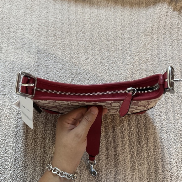 Coach Hamptons Hobo Bag In Signature Textile Jacquard Ruby Silver - Picture 11 of 11